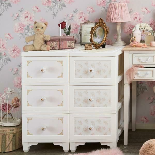 かわいいお部屋へのファーストステップ♡ピンクが映える白家具ホワイト
