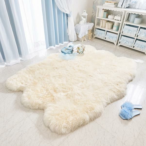 ムートンフリースラグ（140×180） ラグ(長方形) 画像1