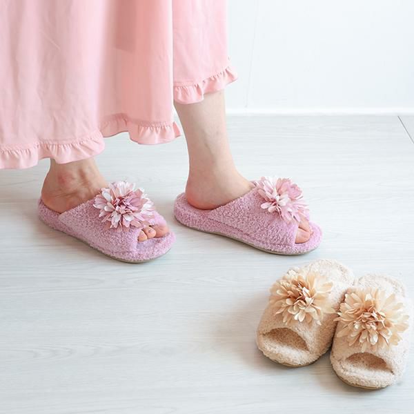 [Lunar] (ルナ) レディース Helix ポルカドット スリッパ 婦人スリッパ ルームシューズ 室内履き ヒール スリッパ」の人気商品一覧 | 安い商品を通販サイトから探す - 価格.com